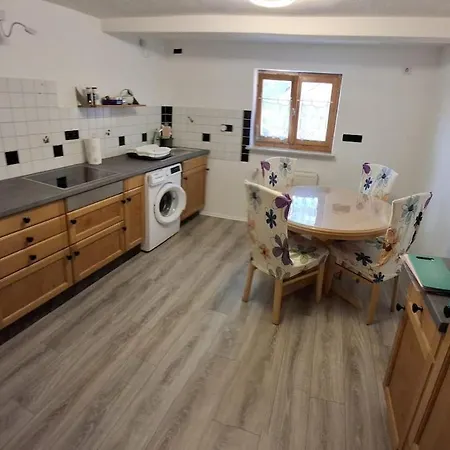 Waldtherme Relaxen, Wandern, Radfahren * Waldbrunn (Baden-Wurttemberg)