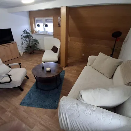 Waldtherme Relaxen, Wandern, Radfahren Daire *